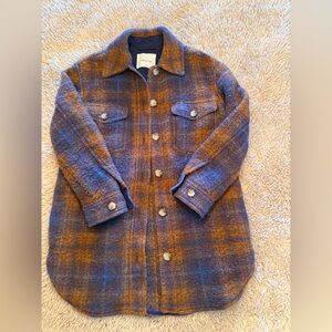 Aritzia Wilfred Free Shirt Jacket. Size: XXS- runs large! Fits like a small